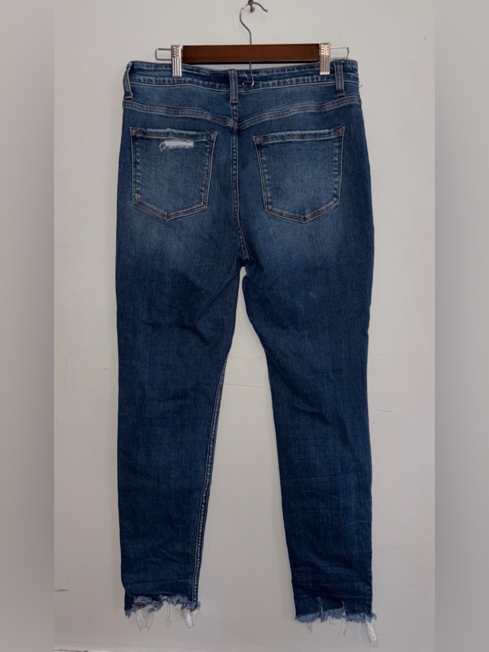 VERVET Distressed Skinny Jeans sz 30 - Picture 2 of 9